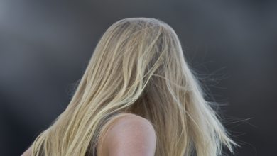 أسباب تساقط الشعر عند النساء