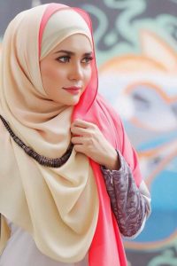   أروع لفات حجاب تركية بالصور لفات حجاب تركية 5926196-1597505306-200x300