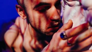 هل ينسى الرجل إمرأة تركته