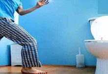 شخص يتبول في المنام