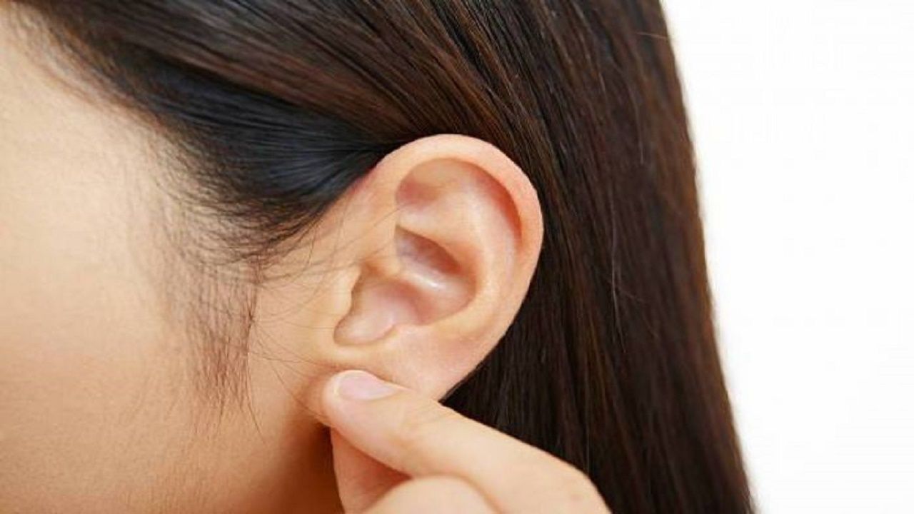 طريقة استخدام قطرة الأذن waxsol