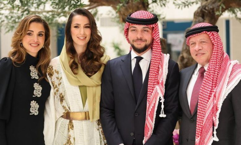 كم سعر فستان الملكة رانيا في حفل خطوبة نجلها