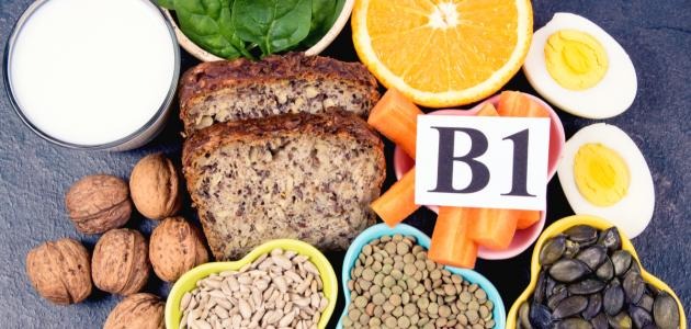 تعرّف على فوائد فيتامين B1 للعظام والجنس ومتى يُؤخذ