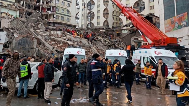 توقعات ليلى عبداللطيف عن الزلازل 2023 وهل تركيا وسوريا منها - مجلة محطات